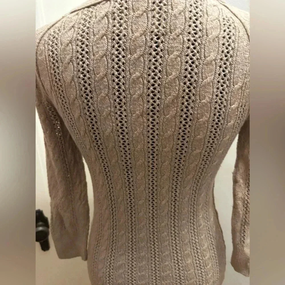 American Eagle Outfitters cable knit scoop neck sweater extra small